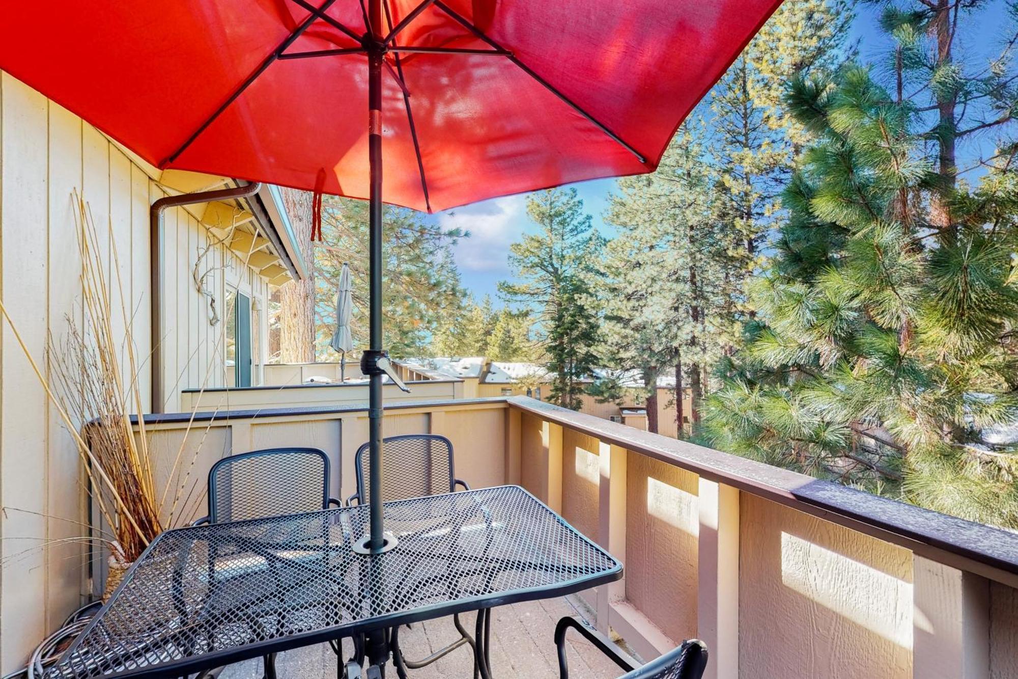 Red Umbrella Retreat At Incline Village Exterior foto